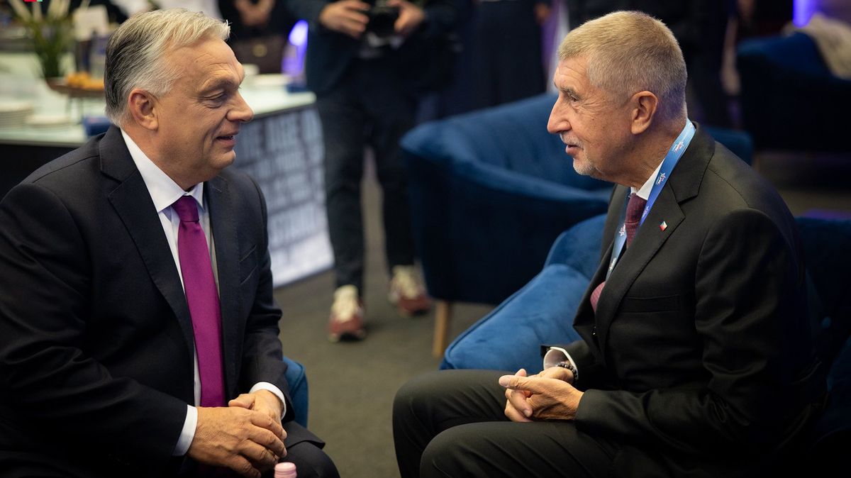 Politico: Maďarsko chce protiukrajinský blok s Českem a Slovenskem